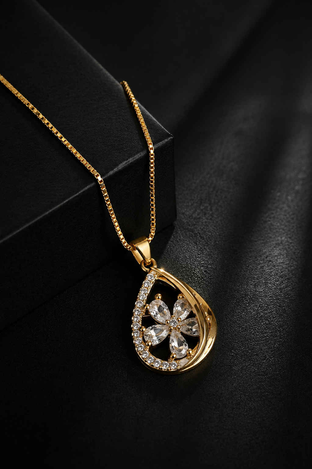 Floral Crystal Pendant Necklace – Dainty Gold-Tone Necklace